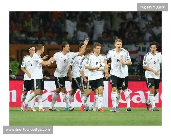 法兰克福vs门兴：历史交锋进球盛宴预期